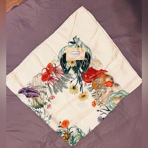 Vintage Gucci silk scarf